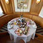 Restaurant Rothorn Hotel 3*