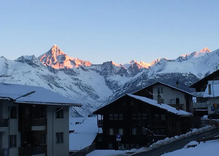 Ξενοδοχείο Restaurant Rothorn 3*