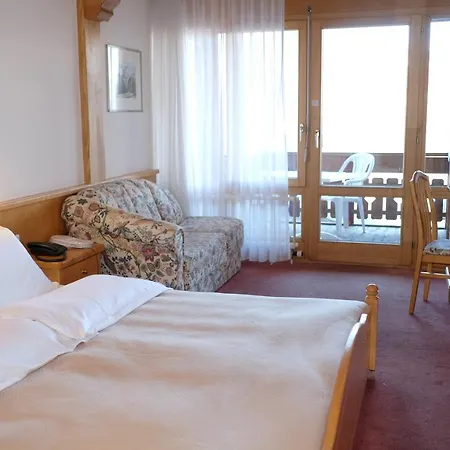 Hotel Restaurant Rothorn 3*